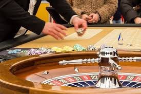 Membaca kode promo capital303 lewat ponsel